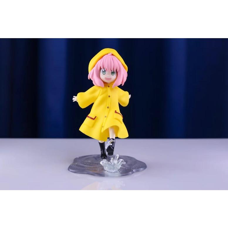 Spy play house, cute, raincoat, Ania, Fujie, rainy day, kicking water, model ornament, boxed figure