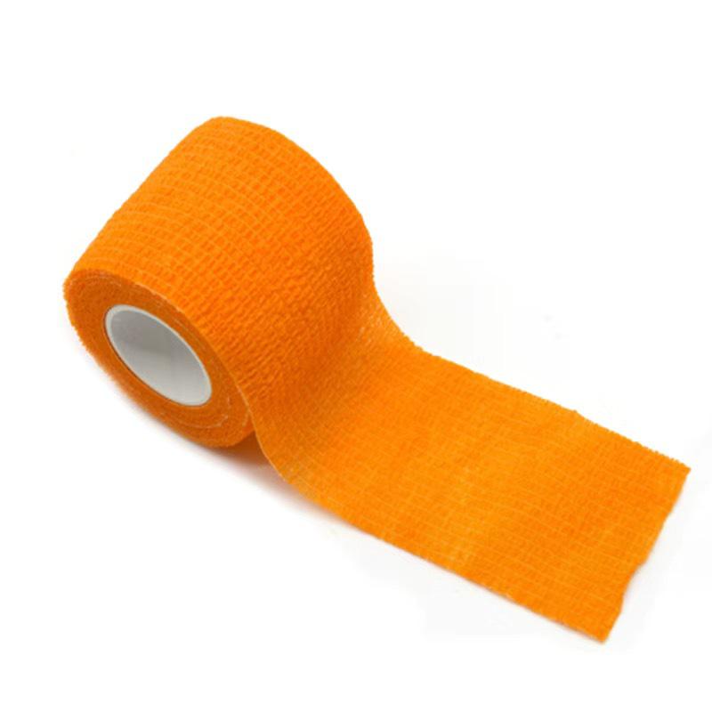 Selbsthaftende elastische Bandage zur Unterstützung von Handgelenk und Knöchel beim Sport