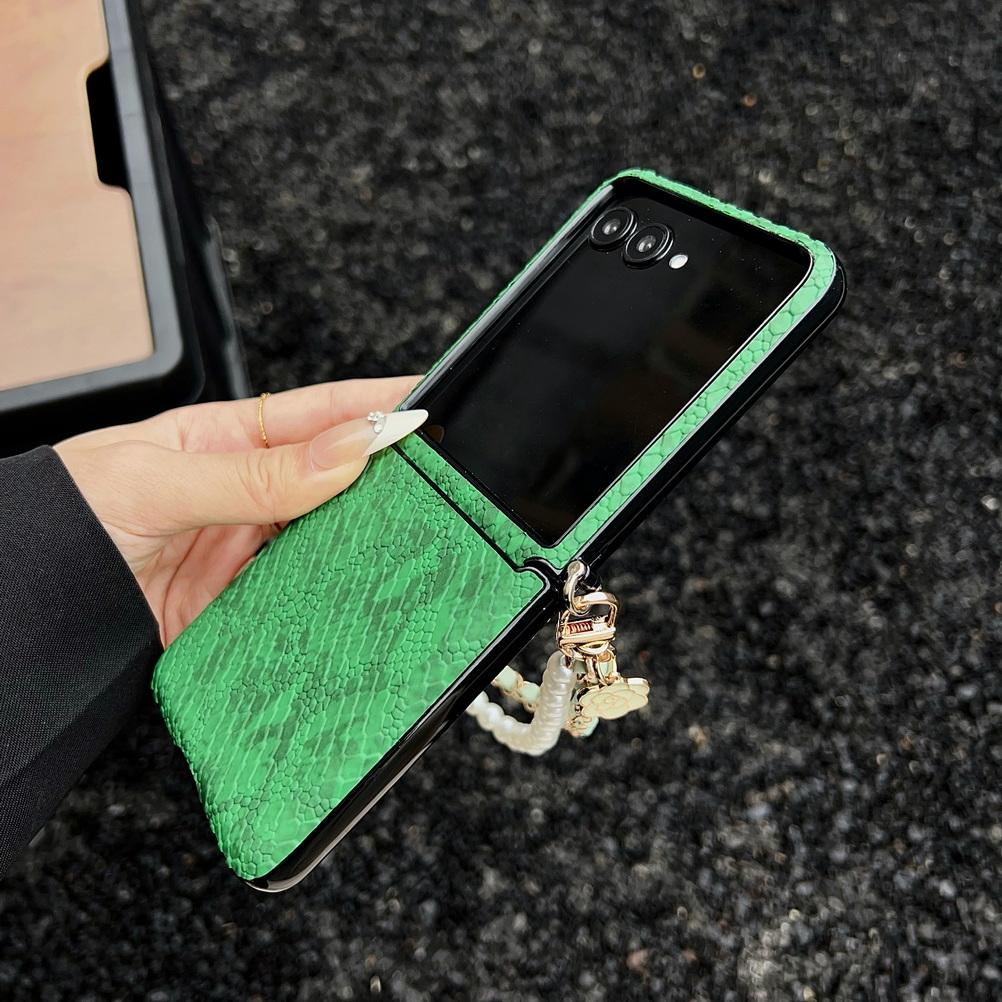 Plain Python Skin Pattern Side-hung Phone Case For Samsung Z Flip 7 Flip7 Flip 6 Galaxy Z Flip 6 5 Slim Hard Protect Cover