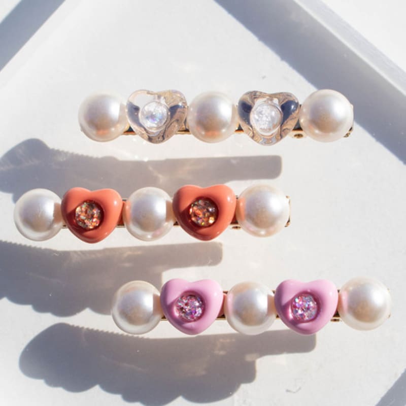 

luvinball Heart & Pearl Hair Clip Red