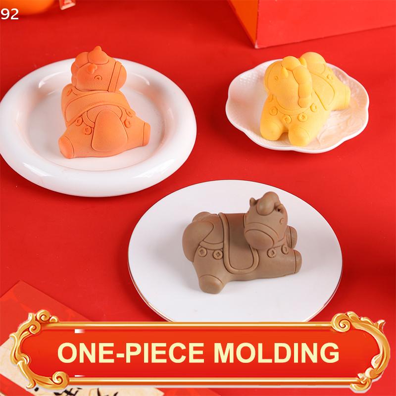 Cute Cartoon Horse Shape Silicone Cake Chocolate Mousse Mold Stereoscopic Chinese New Year DIY Decor Food Grade Dessert Tool