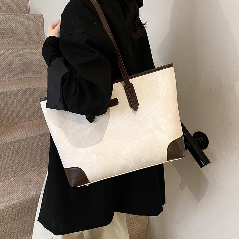 

Ретро сумка-тоут большой вместимости 2025 зима новая модная сумка на плечо с леопардовым принтом текстурная сумка-тоут 43*9*28