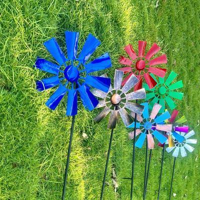 Demir Metal Renkli Yel Değirmeni Bahçecilik Patio Açık Yel Değirmeni Bahçe Tak-Çalıştır Dönen Metal El Sanatları Süsleri