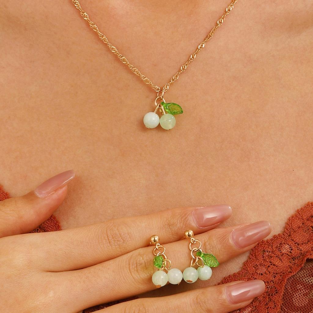 Kirschrot Halskette Ohrring Set Leichter Luxus Und Nischen Design Schlüsselbein Kette Elegantes Und Exquisites Set Schmuck Für Frauen