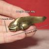 Mässing Catfish Figuriner Miniatyr Vintage Feng Shui Desktop Ornament Hantverk Simulering Fisk Te Husdjur Hemdekorationer Tillbehör