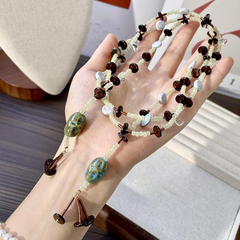 Vintage Inspired Collarbone Chain Colorful Beaded Necklace with Unique Designing for Everyday and Special Occasion