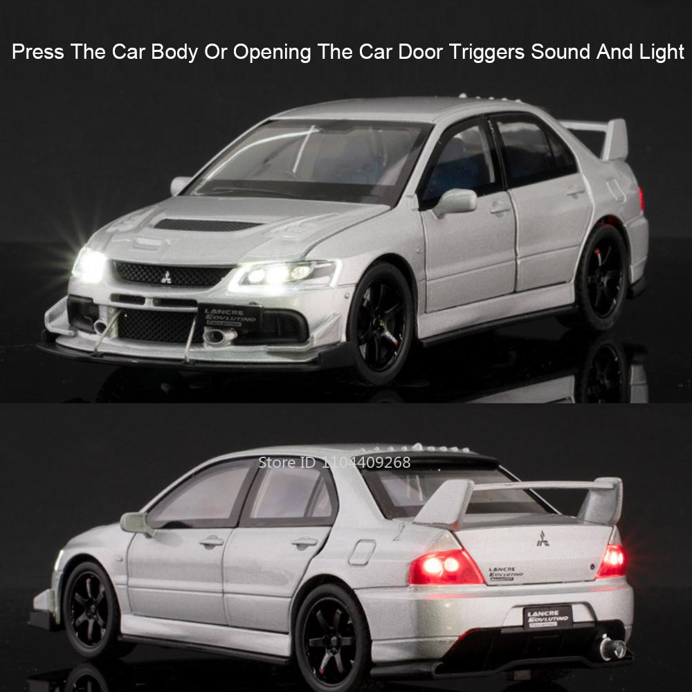 Scale 1:32 Mitsubishi Lancer Evolution IX Sports Car Toy Model Doors Opened Pull Back Shock Absorption Vehicles Hobby Ornaments