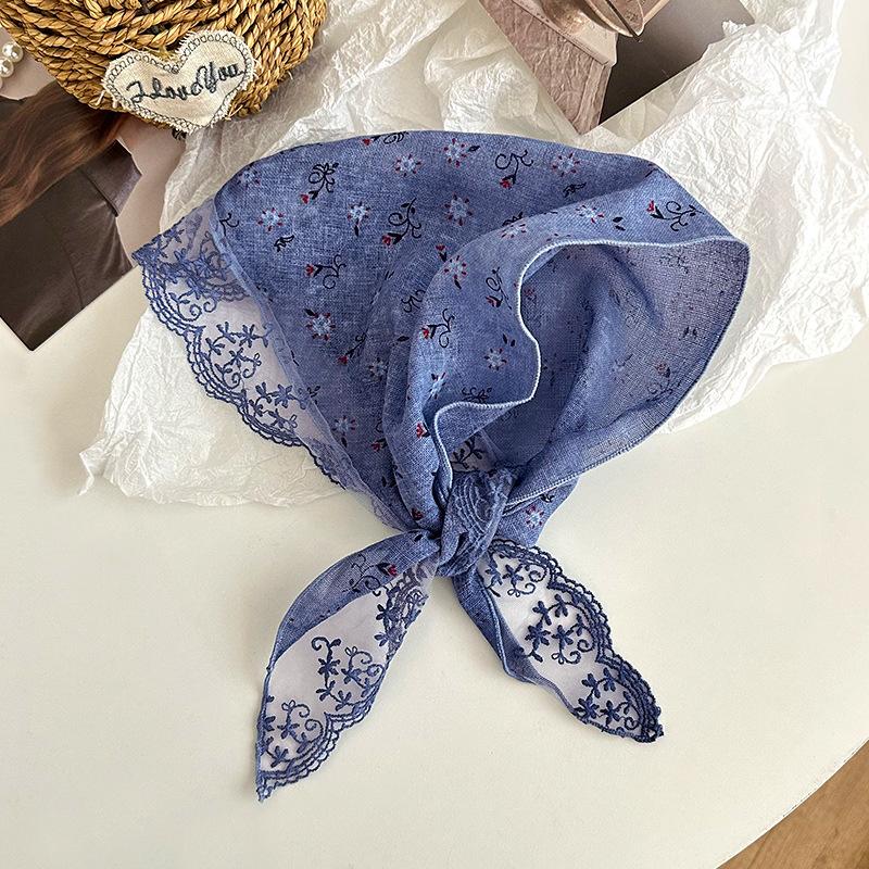 

Цветочный треугольный платок ретро новый шарф-защита шеи античное кружево по краю косынка повязка на голову декоративная занавеска для пука сложенное ношение темно-синий