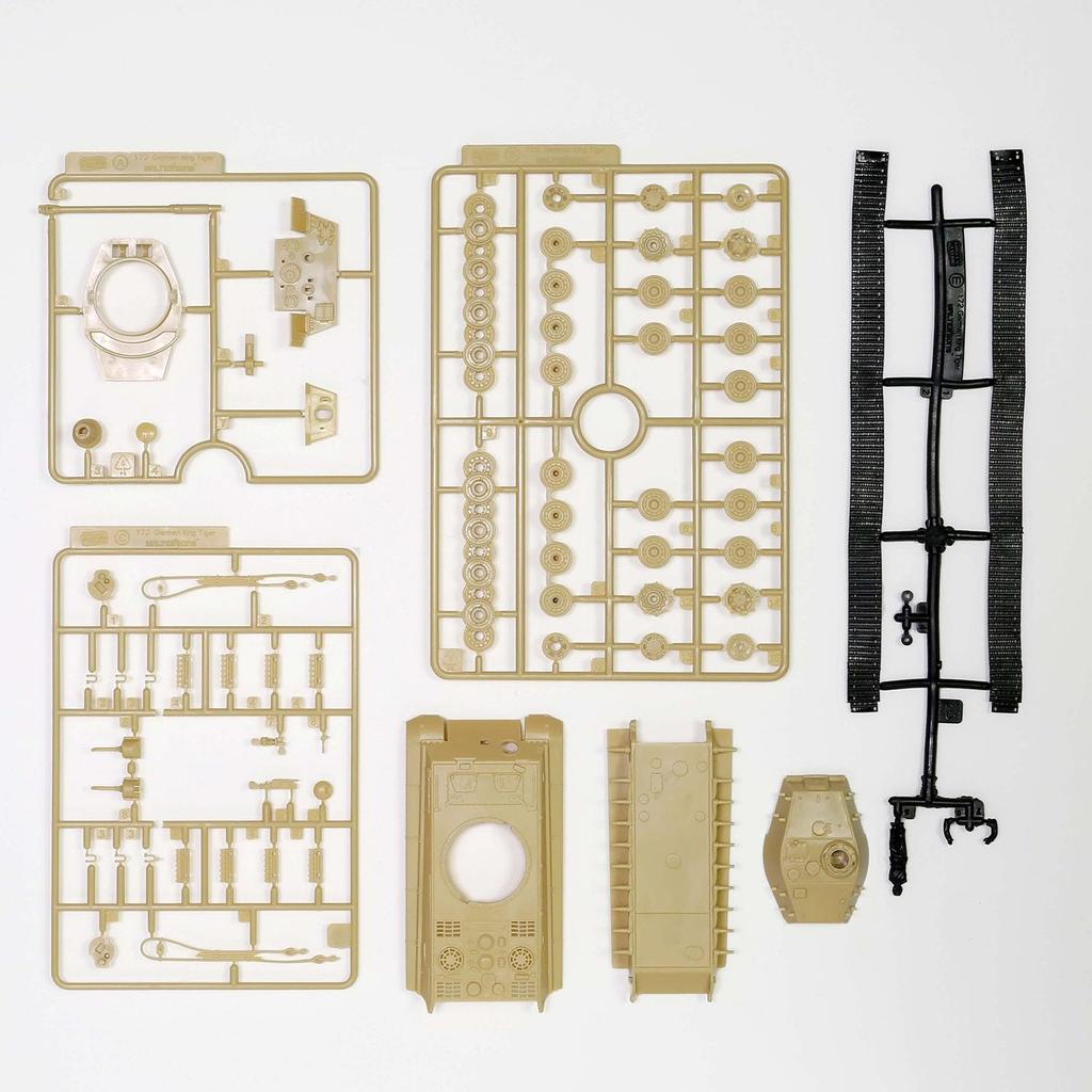 PLATZ Waltersons WW2 Deutscher Königstiger SS 501. Schweres Panzerbataillon Ardennen Dezember 1944 Plastikmodell WS55002R 1/72 (Panzer)