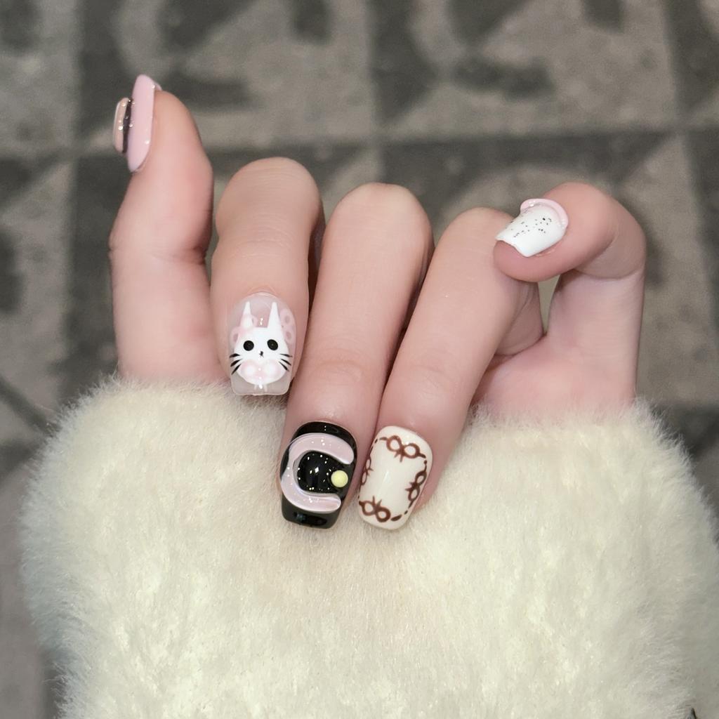 Cute Style Wear Nails Daily Short Nail Art Handmade Three-dimensional Pinching Glue Dopamine Color Removable Fake Nail Sheets