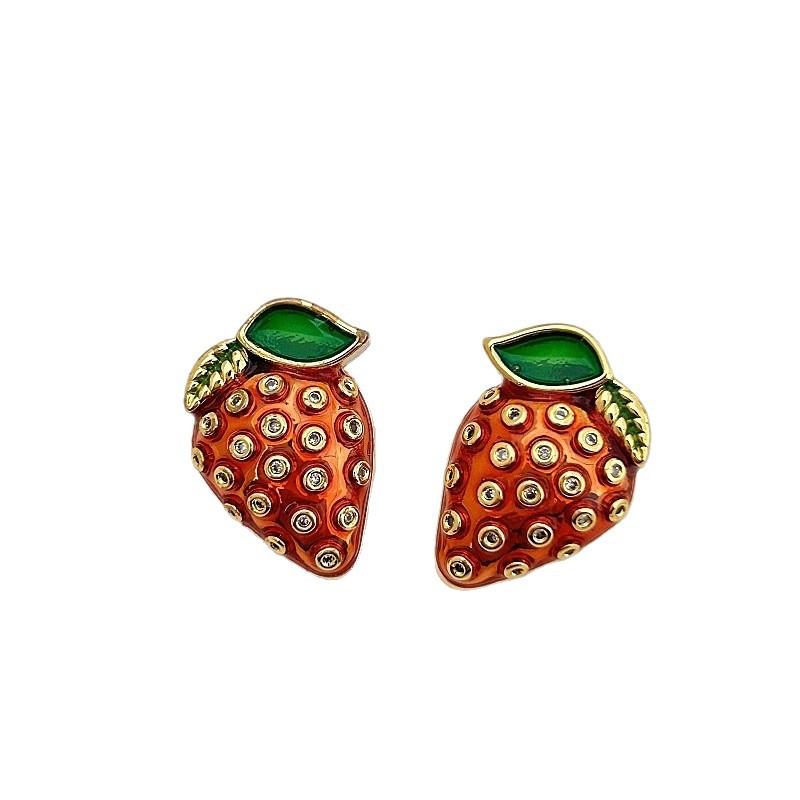 Fresh And Sweet Drip Glazed Strawberry Stud Earrings Creative Cute And Unique Fruit Stud Earrings Light Luxury Fashion Versatile Commuter Earrings