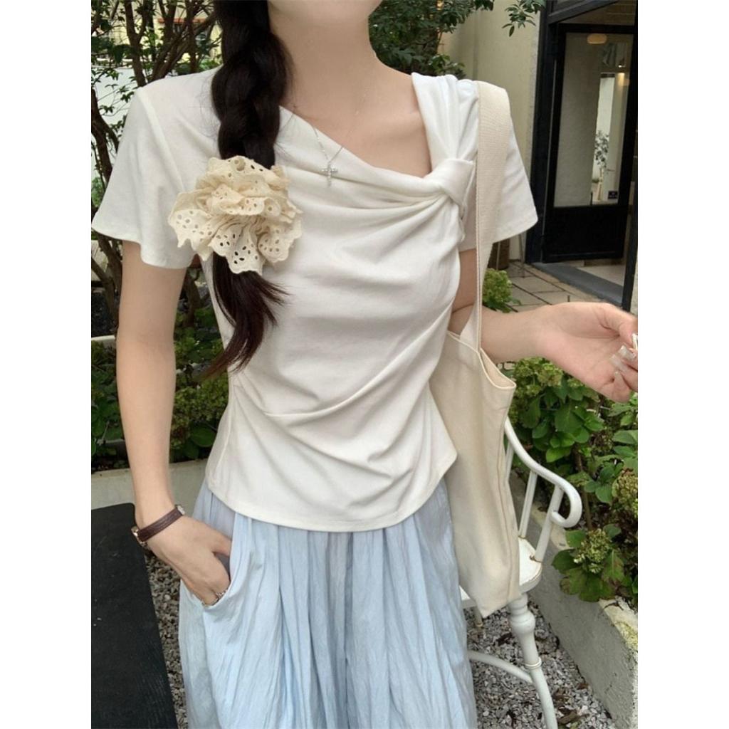 Design Straps Sweet Short-sleeved T-shirt for Women's Spring and Summer New Products, and White Bottoming Shirt for Girls