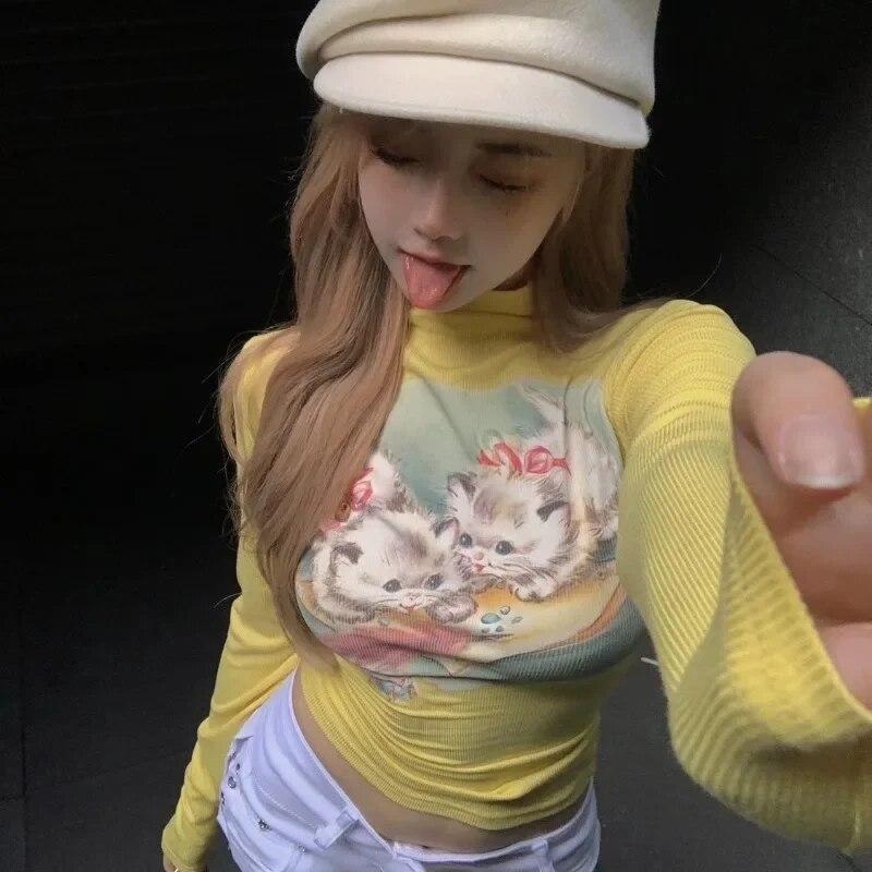2KWEIRD Sweet Sexy Kawaii Cat Print Camisetas Half High Collar Women Vintage Short Tshirts Y2k Slim Waist Crop Tops Skinny Yellow Tees