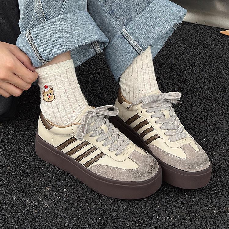Leather Women's New Versatile and Thin Thick-soled Color Matching Comfortable Sports and Leisure Board Shoes