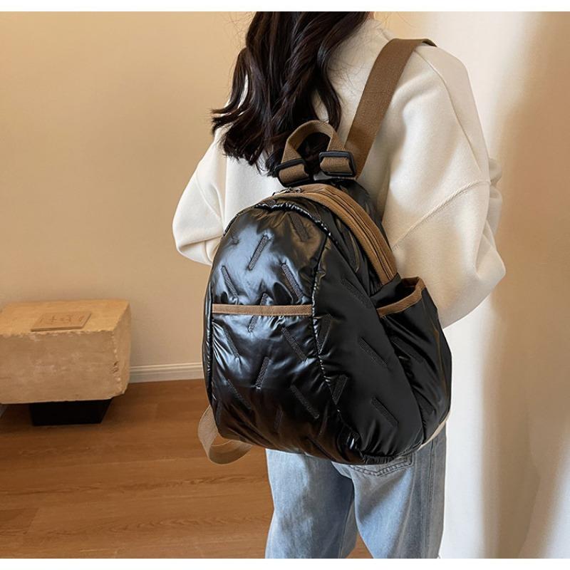 Fashionable Large Capacity Casual Backpack