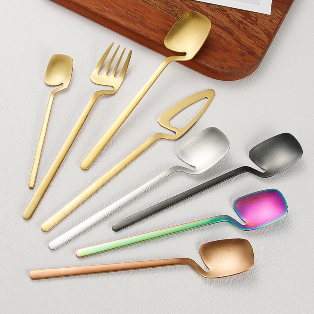 4Pcs Stainless Steel Tableware Set with Ergonomic Handle Design Rust Corrosion Resistant Cutlery Set Mirror Polished Flatware Set