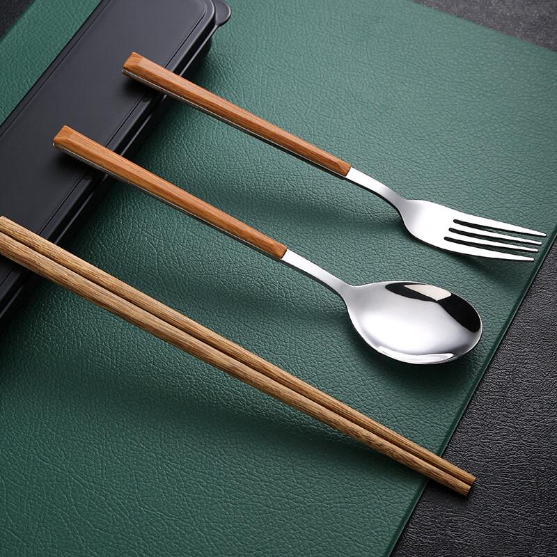 Wutuo Portable 4-Piece Cutlery Set