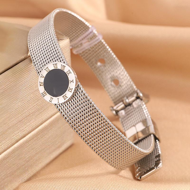 Luxurious Sporty Dial Decorative Stainless Steel Bracelets Suitable For Women To Wear Fashionable Zircon For Summer Travel
