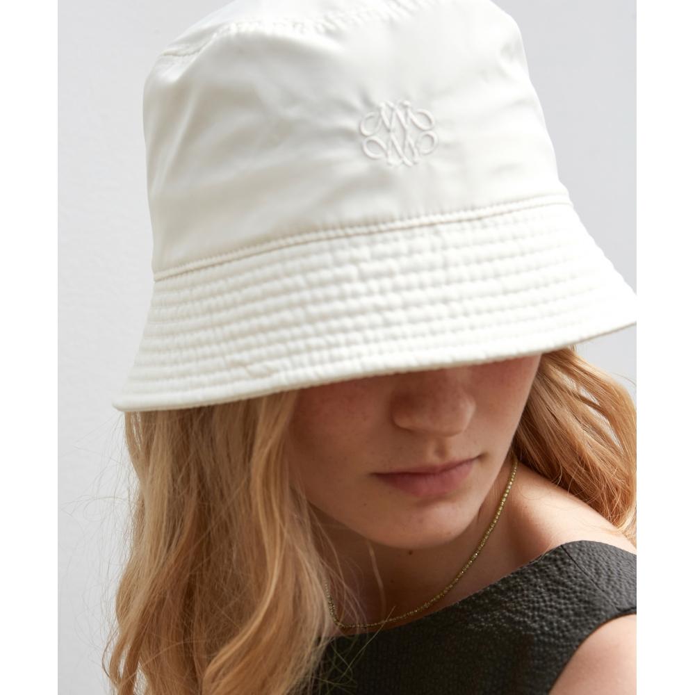 

NICKNICOLE NICOLE STANDARD BUCKET HATIVORY