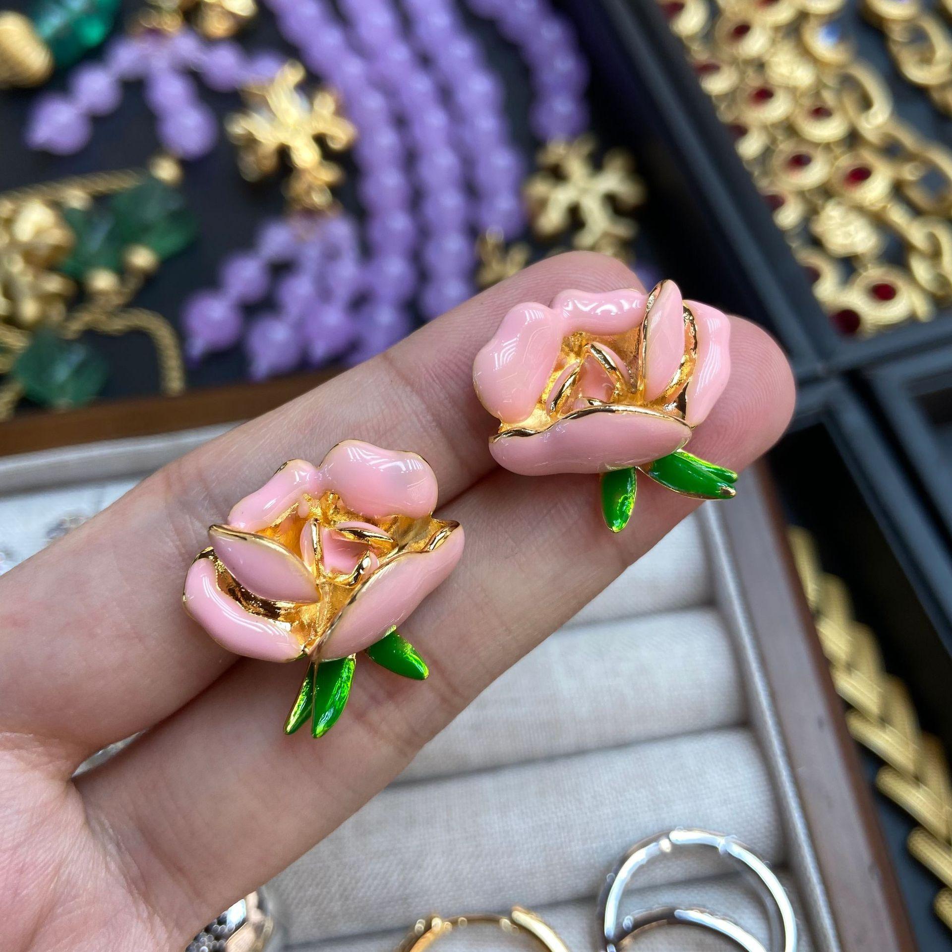 Pink Girl Flower Earrings Temperament Gentle And Sweet Tulip Stud Earrings Personality Versatile Ears