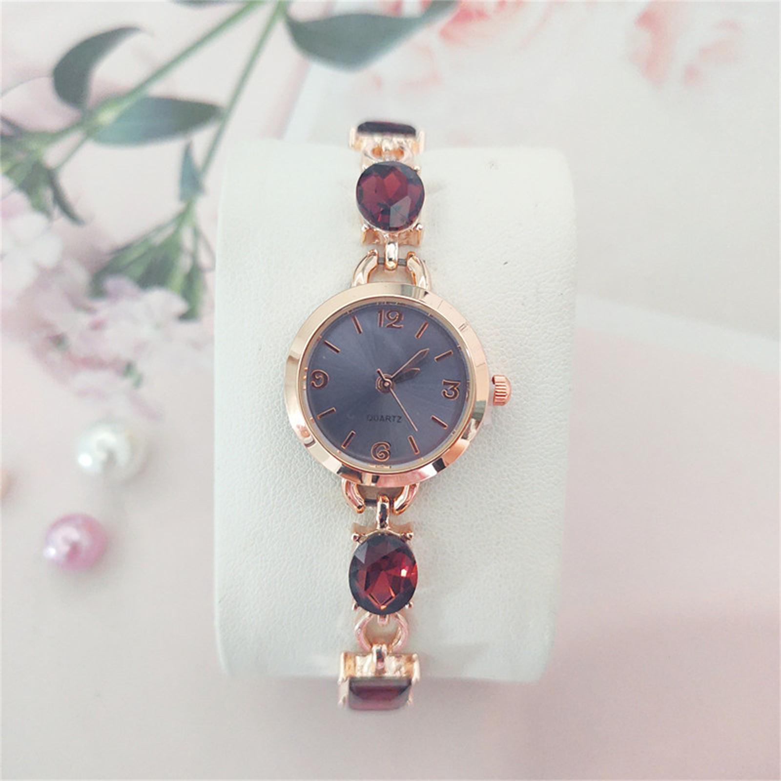 

Женские модные кожаные часы One Size