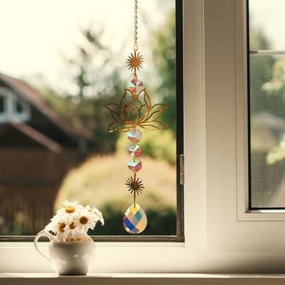 Lotosový lapač slunce hranol závěsná dekorace tvůrce duhy okenní lapač slunce s přívěskem kapky vody na balkon ložnici