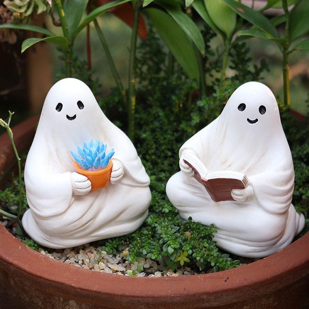 2pcs Resin Sitting Figure Cartoon Ghost Sculpture Funny Halloween Ghost Ornaments  Courtyard