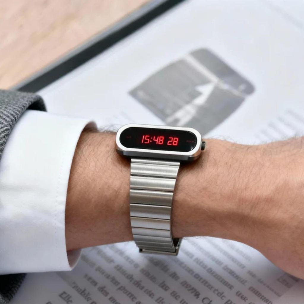 BENLYDESIGN Unique Metal Watch, OLED Display Men's Digital Watch, Lift-to-Wake Screen, Stainless Steel Strap, Silver, Red. Vintage, Retro. Unique.