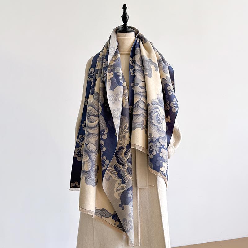 

Women S Winter Luxury Thick Warm Pashmina Wrap Imitation Cashmere Scarf With Plaid Jacquard Design For Casual Wear