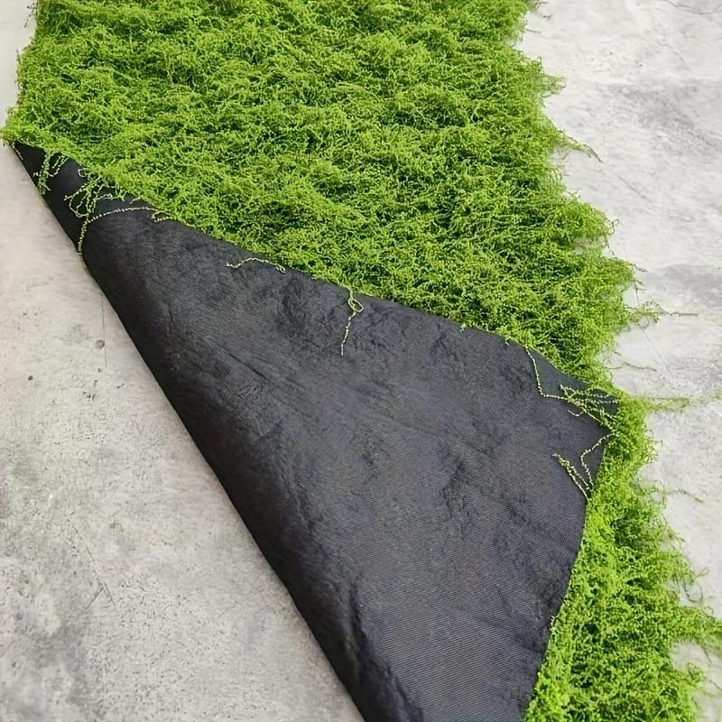 Large Artificial Moss Mat - Lush Green Foliage for Indoor/Outdoor Landscape Beautification, Easy Cutting, Realistic Texture,  Moss Decor