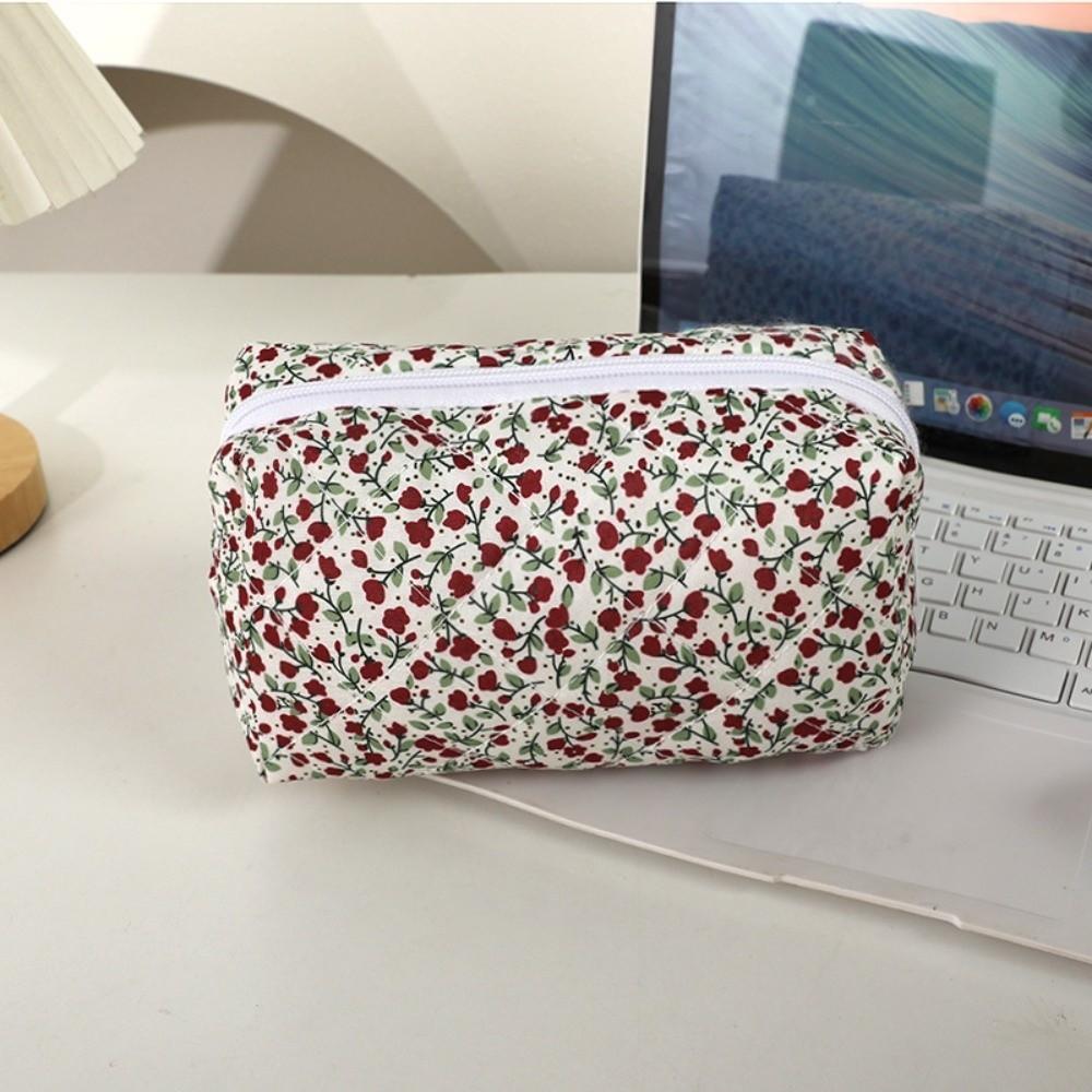 Portable Quilted Cotton Makeup Bag Flower Printed Large Capacity Travel Toiletry Bag Cosmetic Organizer for Women