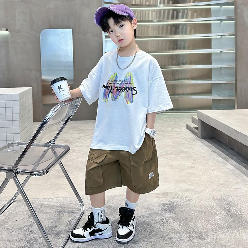 Boys' Summer Casual Printed Set, Consisting of A Short Sleeved T-shirt and Shorts, and A Sports Two-piece Set