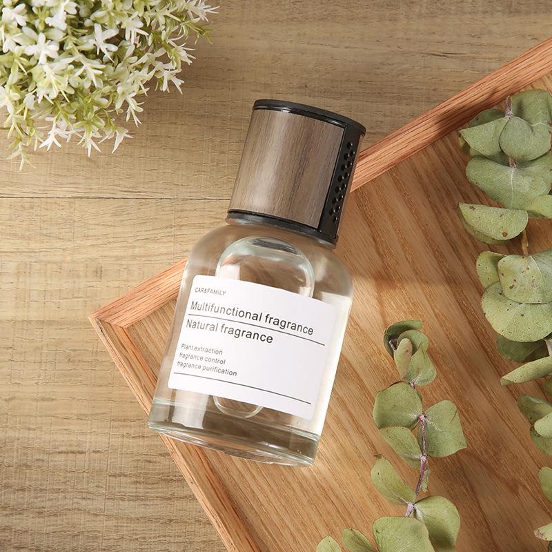 Men's Luxury Car Air Freshener: Long-lasting Light Scent Perfume Ornament for Car Interiors