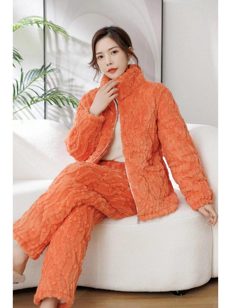 Women's Coral Fleece Flannel Pajamas: Warm, Thick, Quilted, Autumn/Winter Home Wear. Luxurious, Can Be Worn Outside.