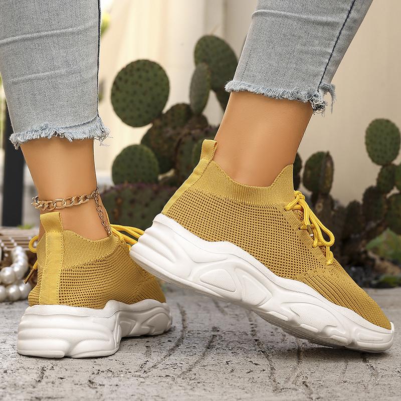 Fashion Breathable Mesh Yellow Sneakers Women 2025 Plus Size Soft Thick Sole Casual Shoes Woman Slip On Non Slip Sports Shoes Female