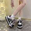 Dicker Boden Schwammkuchen Neue Trendfarbe Schuhe Sneaker Student Koreanisch Vielseitig Flachbrettschuh Frauen Ästhetische Kawaii Sneakers