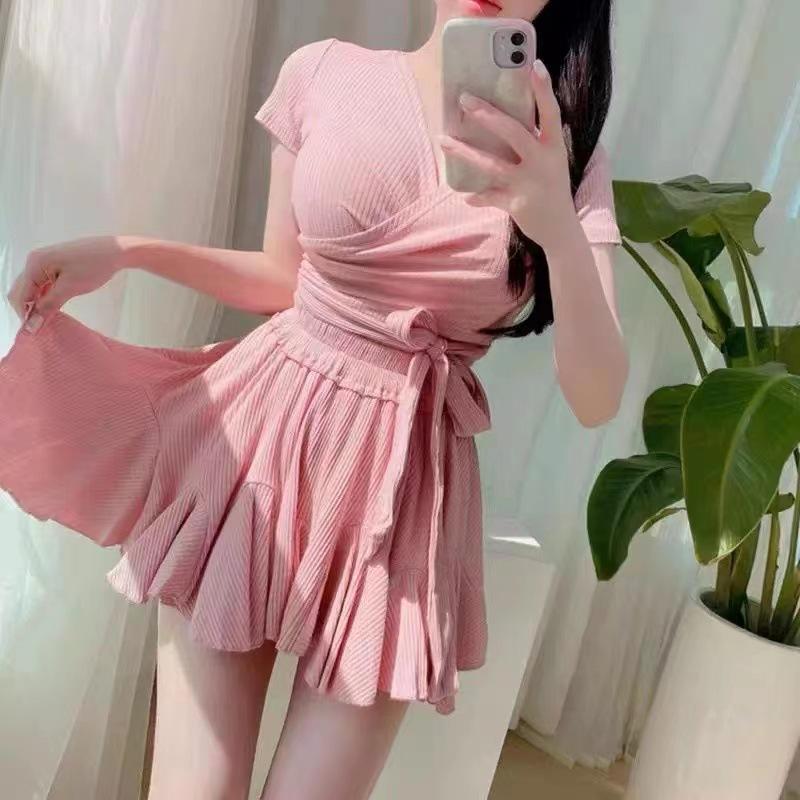 Women s swimsuit split skirt style internet celebrity Instagram high-waisted conservative student hot spring swimwear S