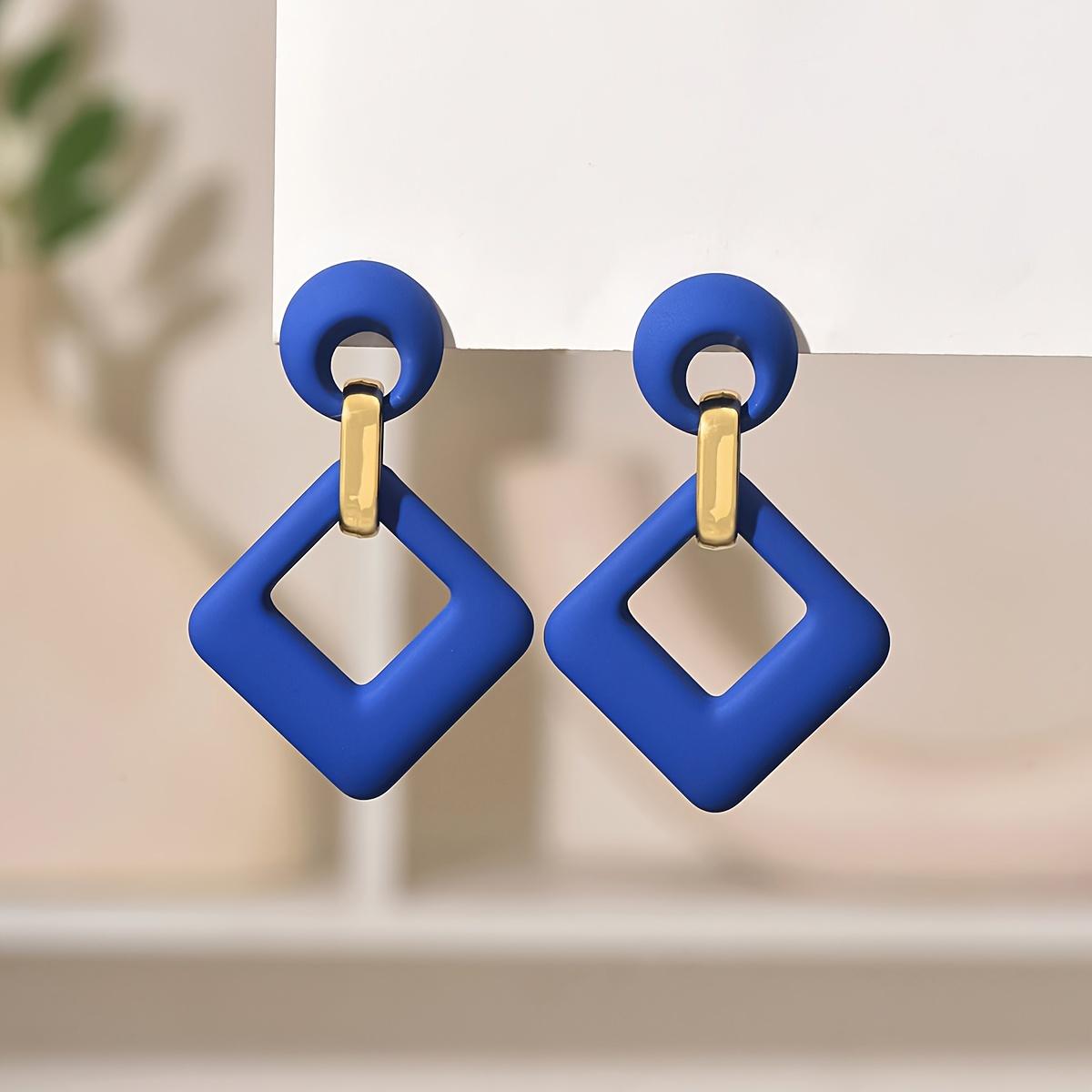 

Boho Acrylic Blue Petal Dangle Earrings with Golden Accents – Stainless Steel Posts, Perfect for Valentine’s Day & Everyday Wear, Festive Accessory