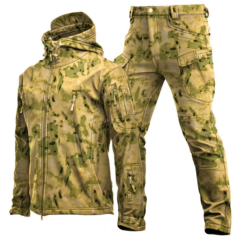 Men's Outdoor Warm-up Set - Camouflage Lined Thick Jacket and Pants, Soft-shell Jacket Set
