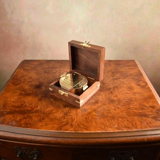 Busolă din alamă de 7,62 cm în cutie cadou din lemn Accesoriu nautic pentru navigație Cadou perfect