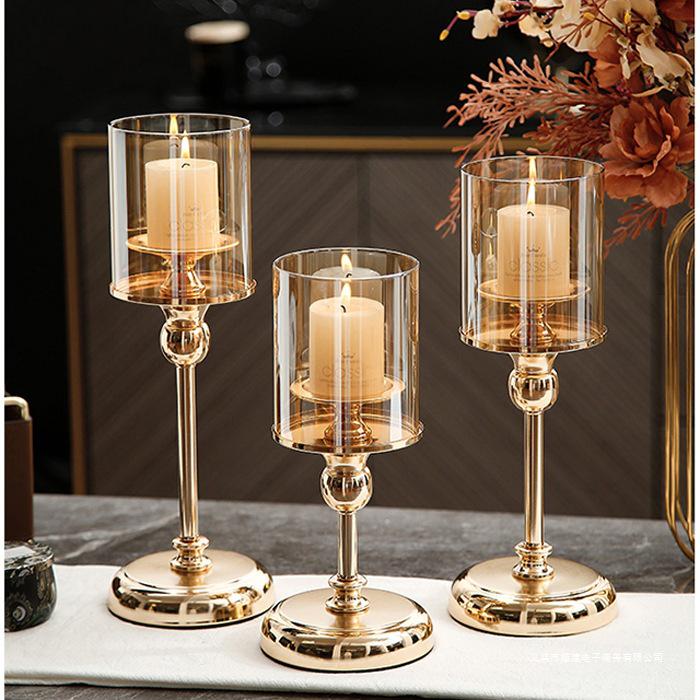 Retro Scented Candle Centerpiece: Romantic Candlelight Dinner Ornament & Candlestick Holder