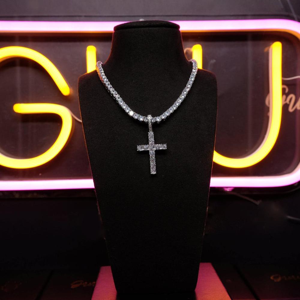 Modna Prosta Biżuteria Krzyż Błyszcząca Iced Out Cyrkonia Diament 18k Białe Złoto Platerowany Naszyjnik z Zawieszką Krzyż Dla Mężczyzn Kobiet