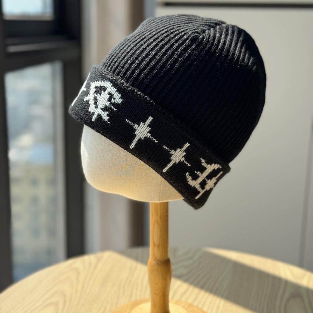 Korean Retro Warm Embroidered Knitted Hat for Women Autumn and Winter Street Hip Hop Baotou Thickened Cold Proof Ear Protection Woolen Hat