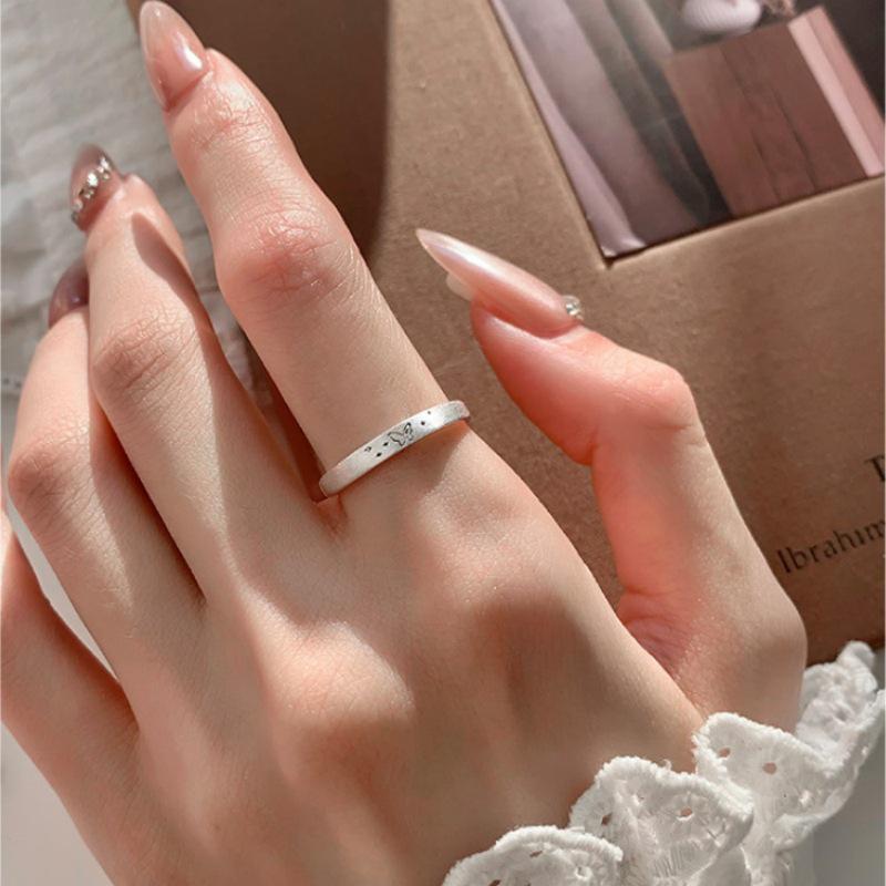 Chic Butterfly Ring for Women – Petite, Stylish, Stackable Open Ring, Exquisite Luxury, Perfect As an Internet Celebrity Index Finger Accessory.