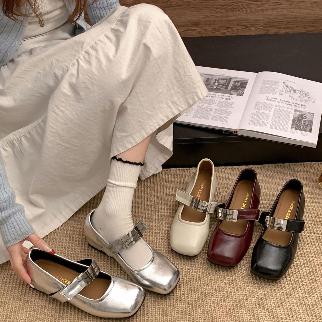 Fashion Temperament Black Inner Height Increase Shallow Mouth Flat Sole Shoes Women's 2025 New Spring Square Head French Mary Jane Shoes