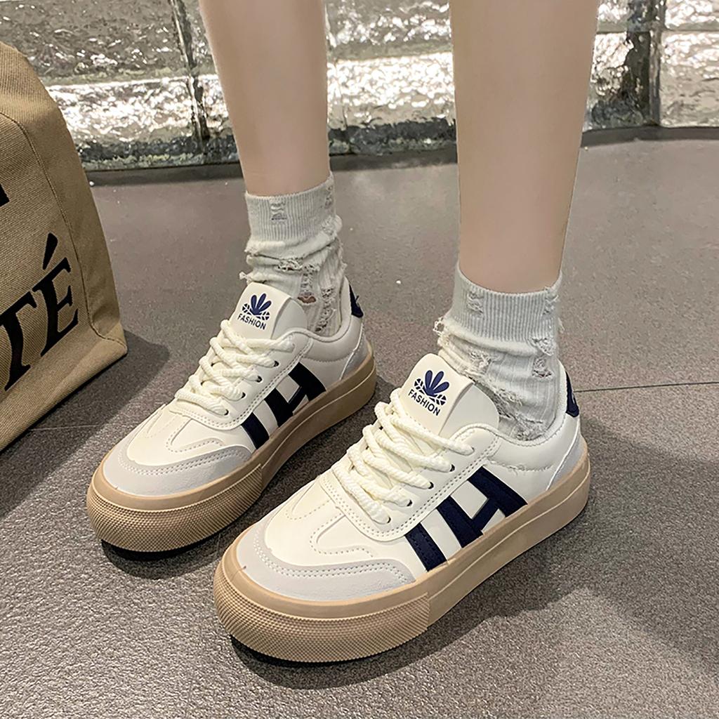 Women Outdoor Trainers Platform Shoes Height Increasing Chunky Sneakers Training Women Black White Frosted Leather Casual Shoes