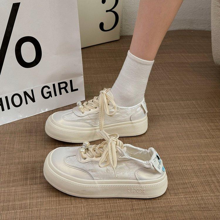 Vintage Womens Canvas Shoes Low-top Spring and Autumn New Fashion Sports Sneakers Trainers Breathable Ladies Footwear