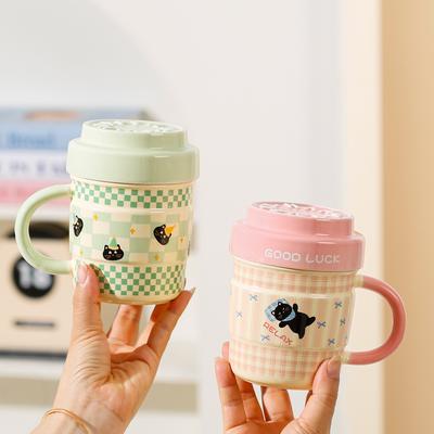 Cute Cat Mug with Good Looks Home Office Drinking Cup with Lid Large Capacity Ceramic Mug As Souvenir