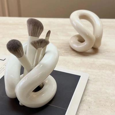 Soporte de Lujo de Cerámica para Brochas de Maquillaje Soporte para Cepillos de Dientes Estilo Coreano Kawaii Estante de Almacenamiento Lindo Accesorios de Decoración para el Hogar Decoración