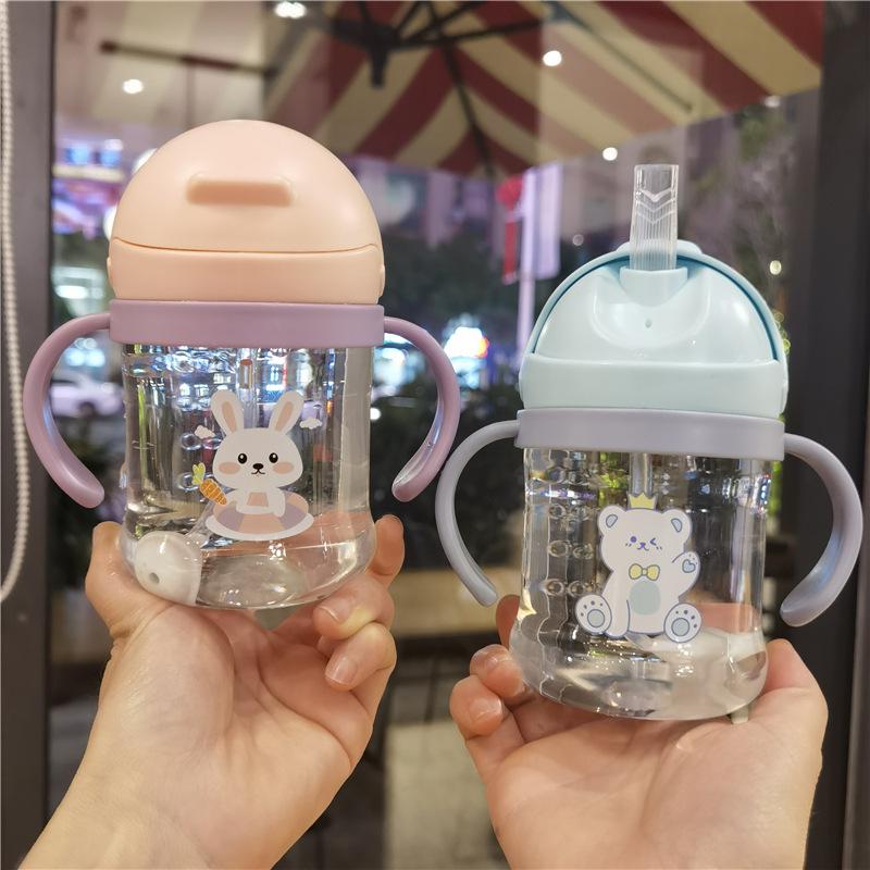 2023 Tazza con cannuccia anti-soffocamento a forma di cartone animato per neonati e bambini piccoli - Tazza per bere con beccuccio a ventosa e manico